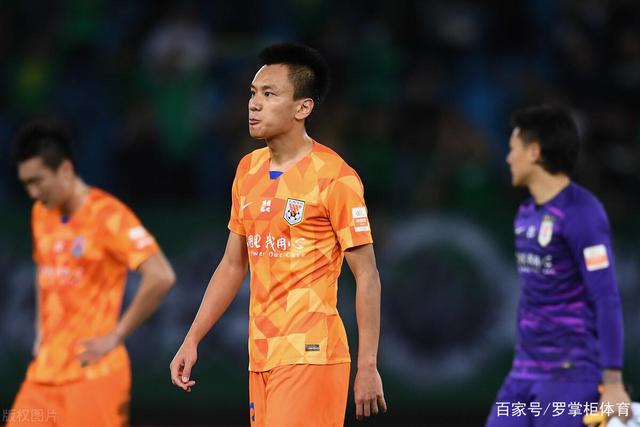 海佐尼亚谈内线防守：帮助球队表现出色